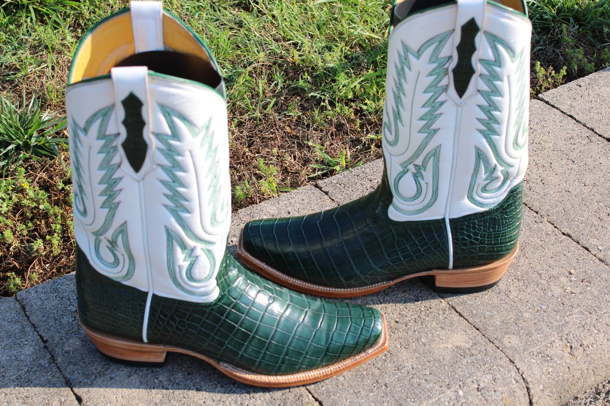 Santana's Green Gators
